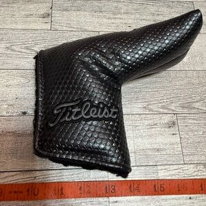 Titleist Textured Black Putter Cover